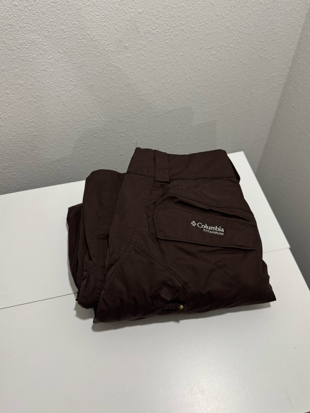 Brown Columbia snow pants